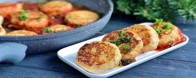 Рыбные котлеты из путассу