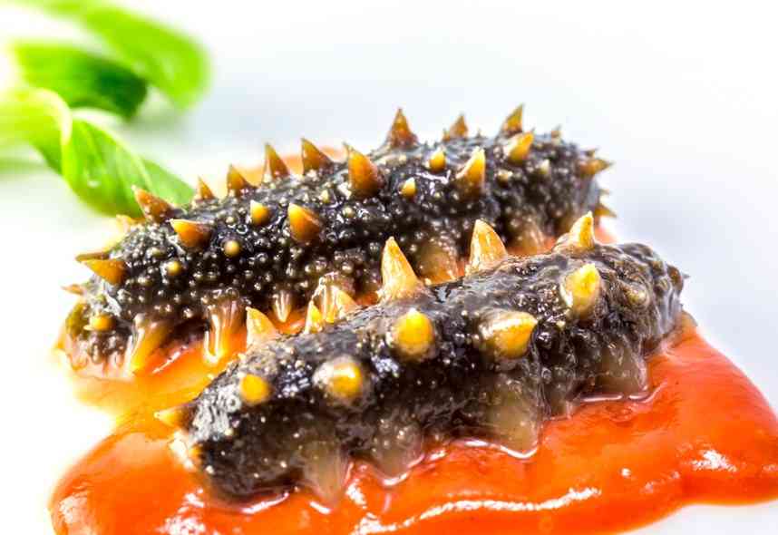 трепанги с томатом