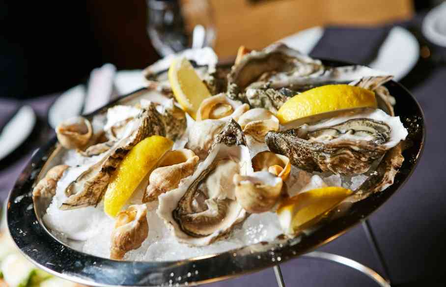 подача морепродуктов