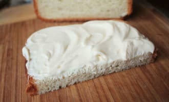 хлеб и майонез