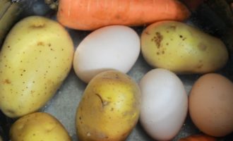 картошка и яйца