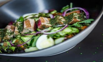 салат тунец