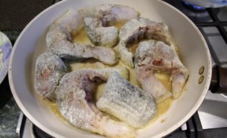 кефаль в муке