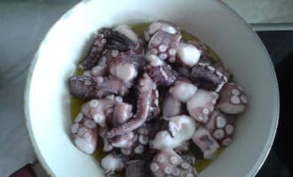 рубленые щупальца осьминога