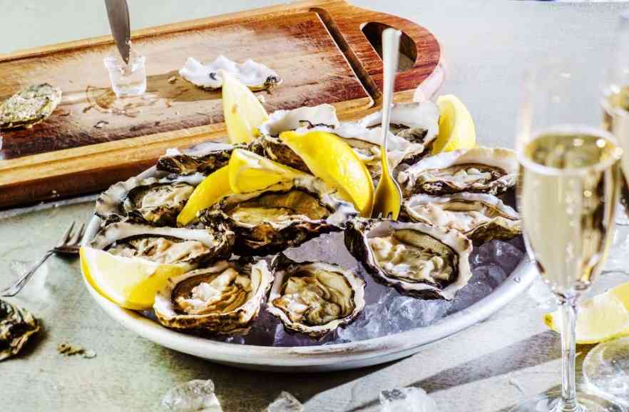 свежие устрицы