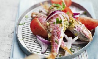 подача барабульки к столу