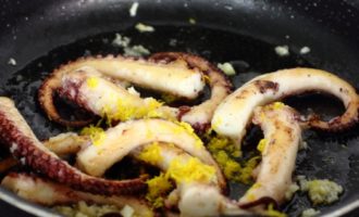 осьминог со специями