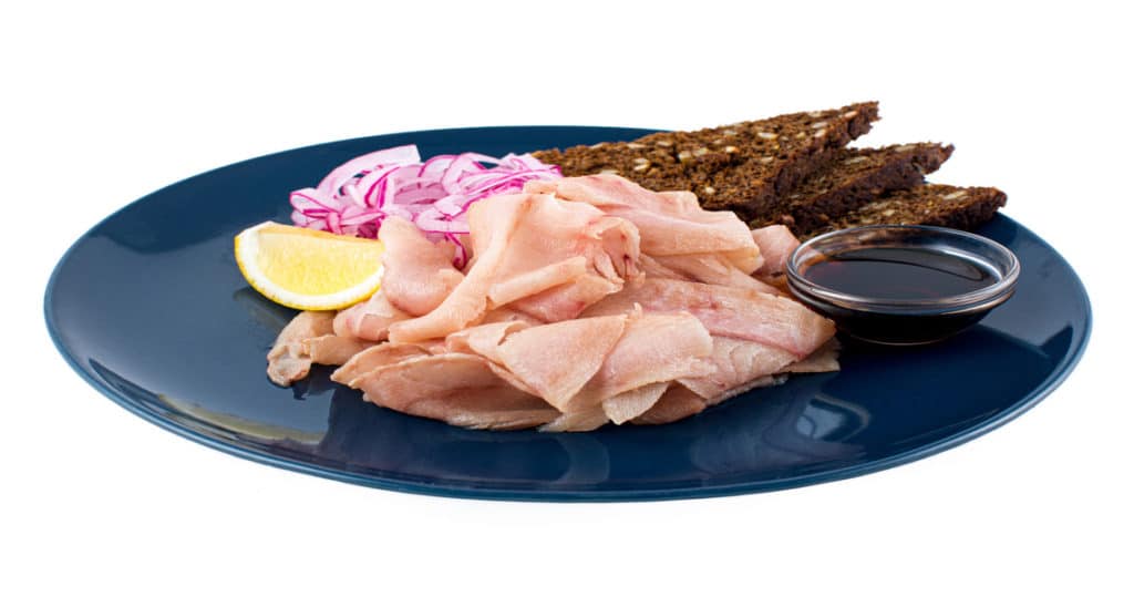 строганина из пеламиды