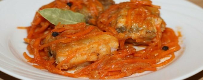 путассу в томатном соусе с морковью