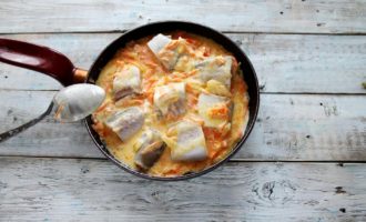 минтай в томате