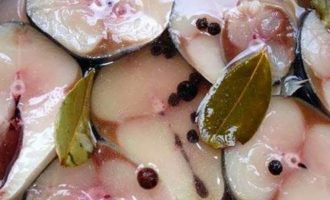 скумбрия в пряном маринаде