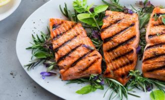 семга жаренная на гриле