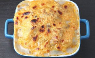 треска под сырной шубкой с овощами