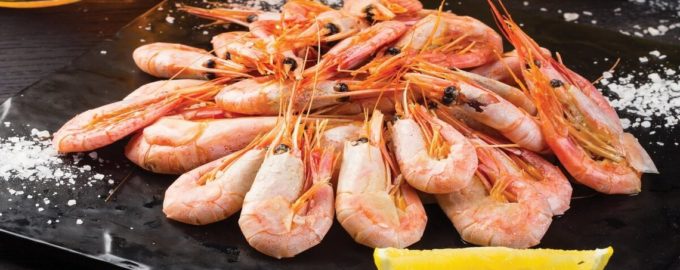 отварные креветки