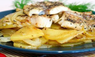 рыба минтай с картофелем