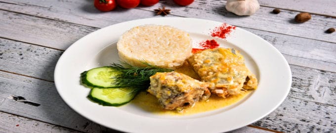 минтай со свежими овощами