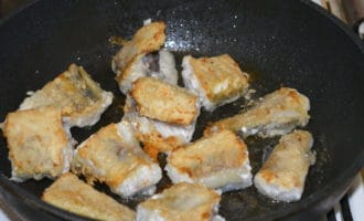 жарка рыбы