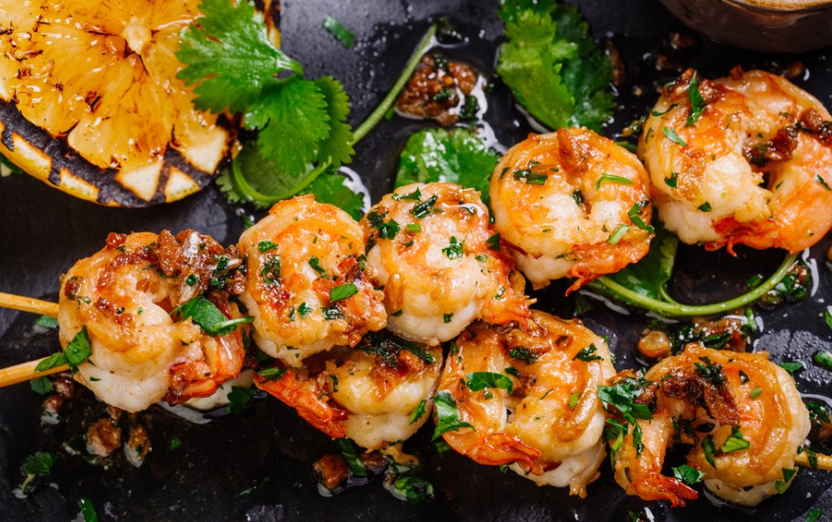 шашлык с креветками