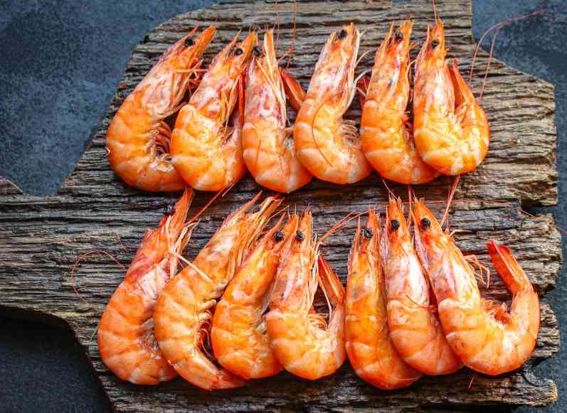 вареные креветки