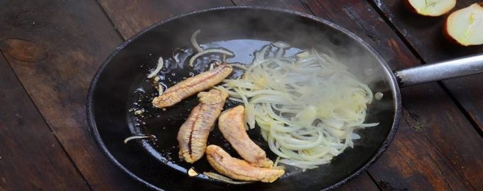 икра судака жаренная с луком