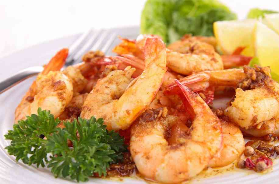 креветки с зеленью