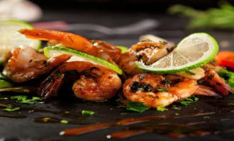 как правильно жарить креветки