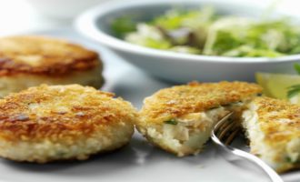 жаренные котлеты со щукой