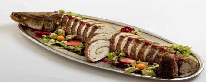 вариант подачи рулета