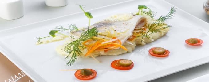 подача судака по-польски