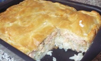 пирог с рисом и рыбой