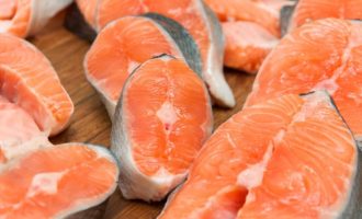 стейки кижуч