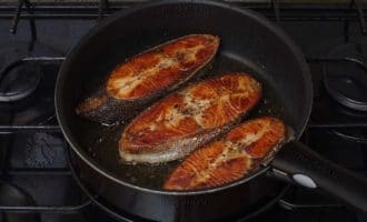 стейки кижуч