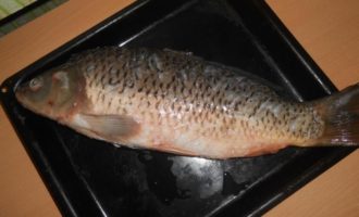 карп на противне