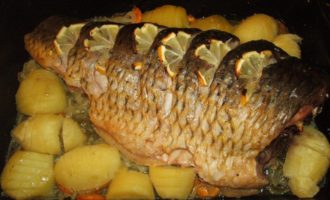 карп с лимоном