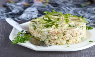 салат с зеленью