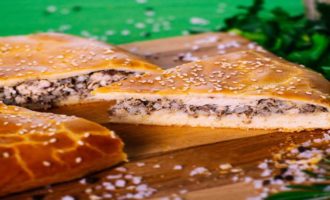 пирог с начинкой из рыбы
