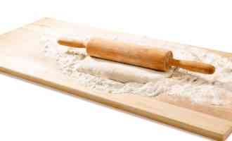 раскатывание теста