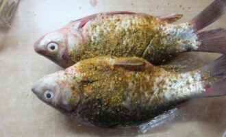 карась в специях