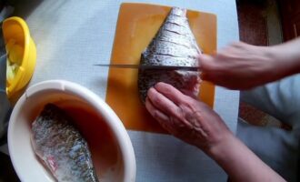 подготовка карася для жарки