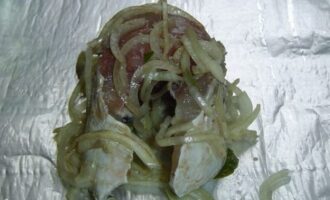 карась с луком