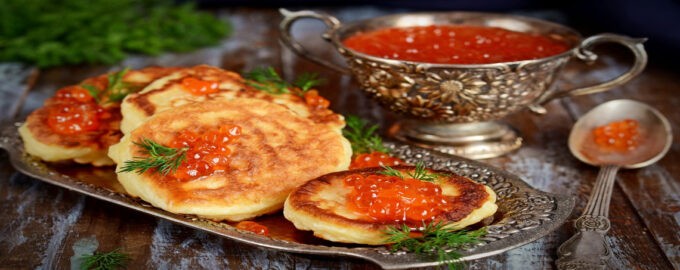 вариант подачи икры сазана