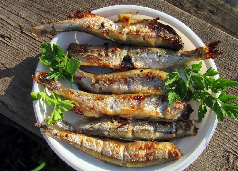 мойва на гриле 