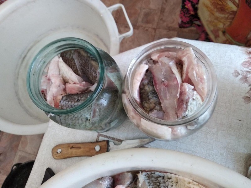 консервированный карп 