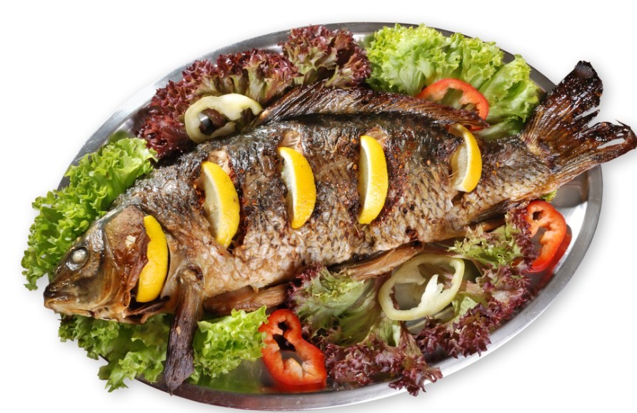 как подать карася с лимоном