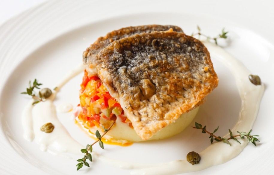 карась с овощами