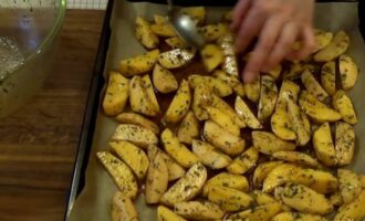 картофель с приправой