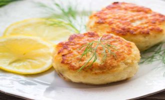 пышные котлеты из рыбного фарша