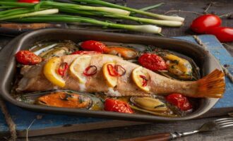 окунь с овощами