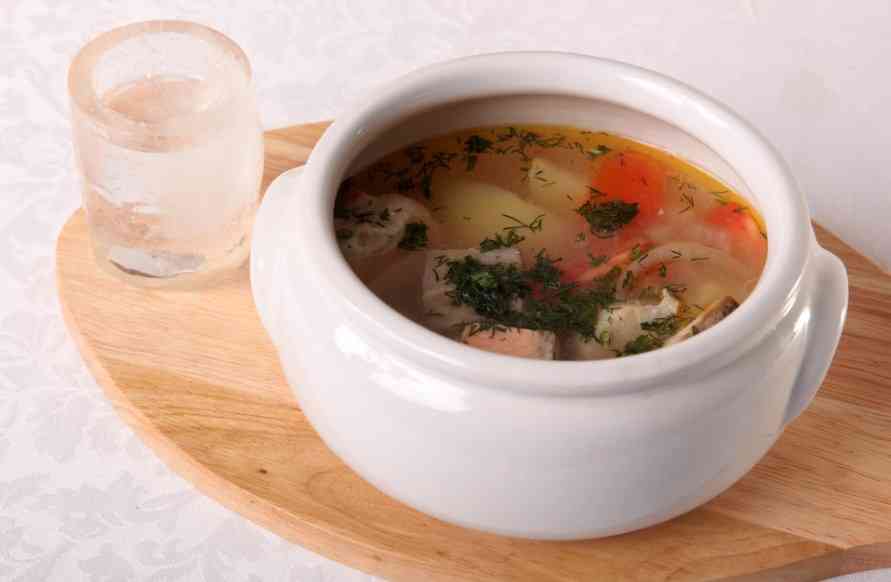 уха в горшочке