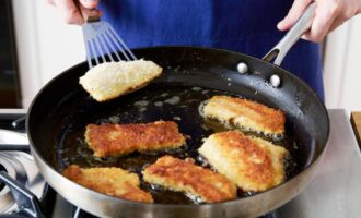 жарка филе пангасиуса